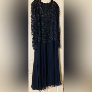 Elegant Navy Blue Lace Wedding Dress